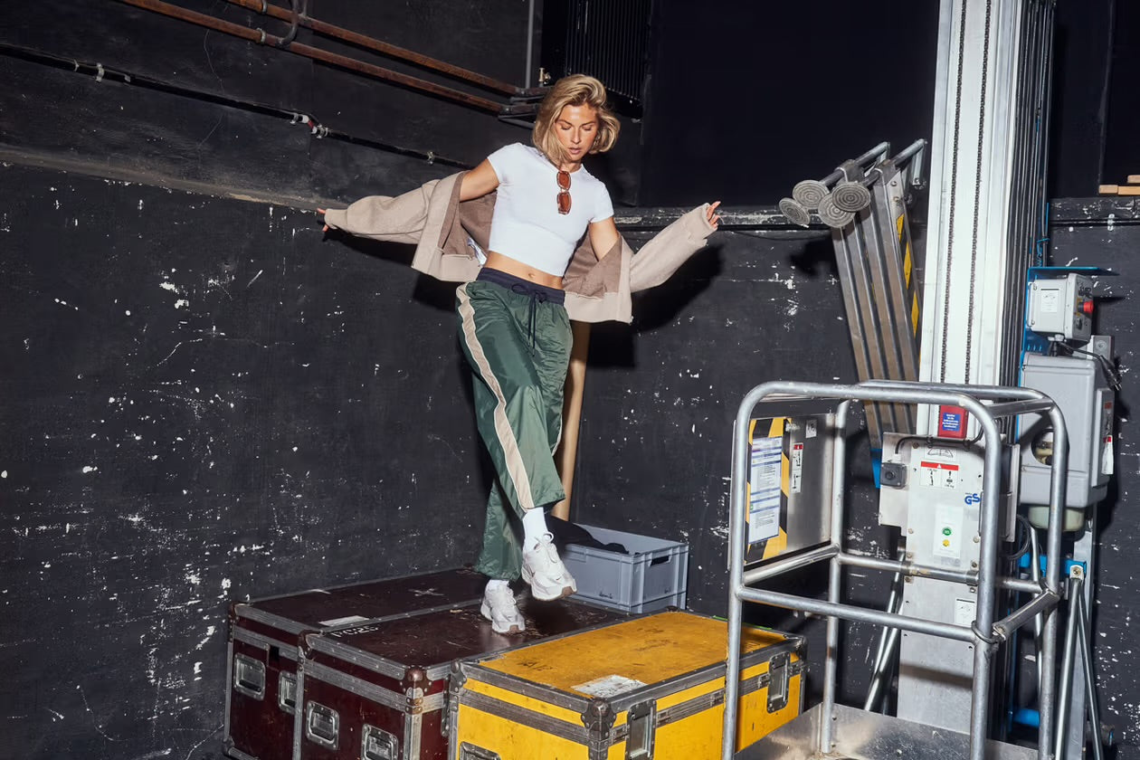 Nike V5 RNR: The Essential Sneaker for Effortless Versatility