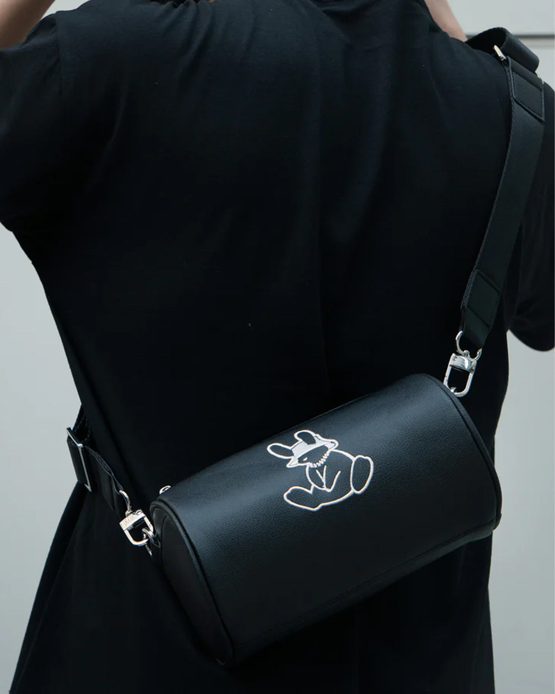 BUNNY ROLLER CROSSBODY BAG