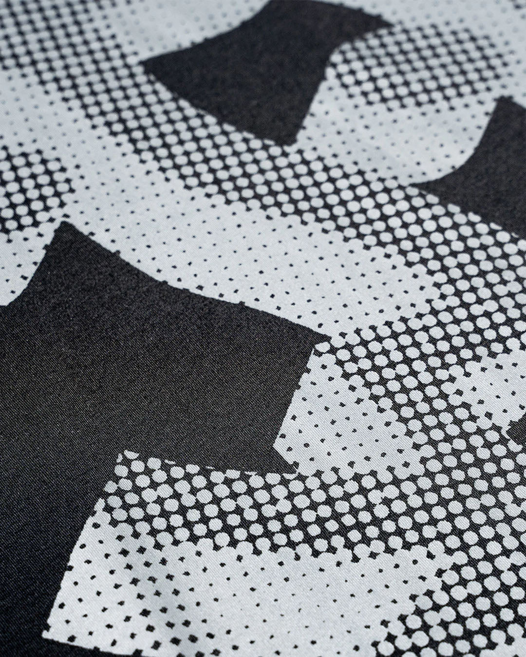 HALFTONE BUDDIES TEE