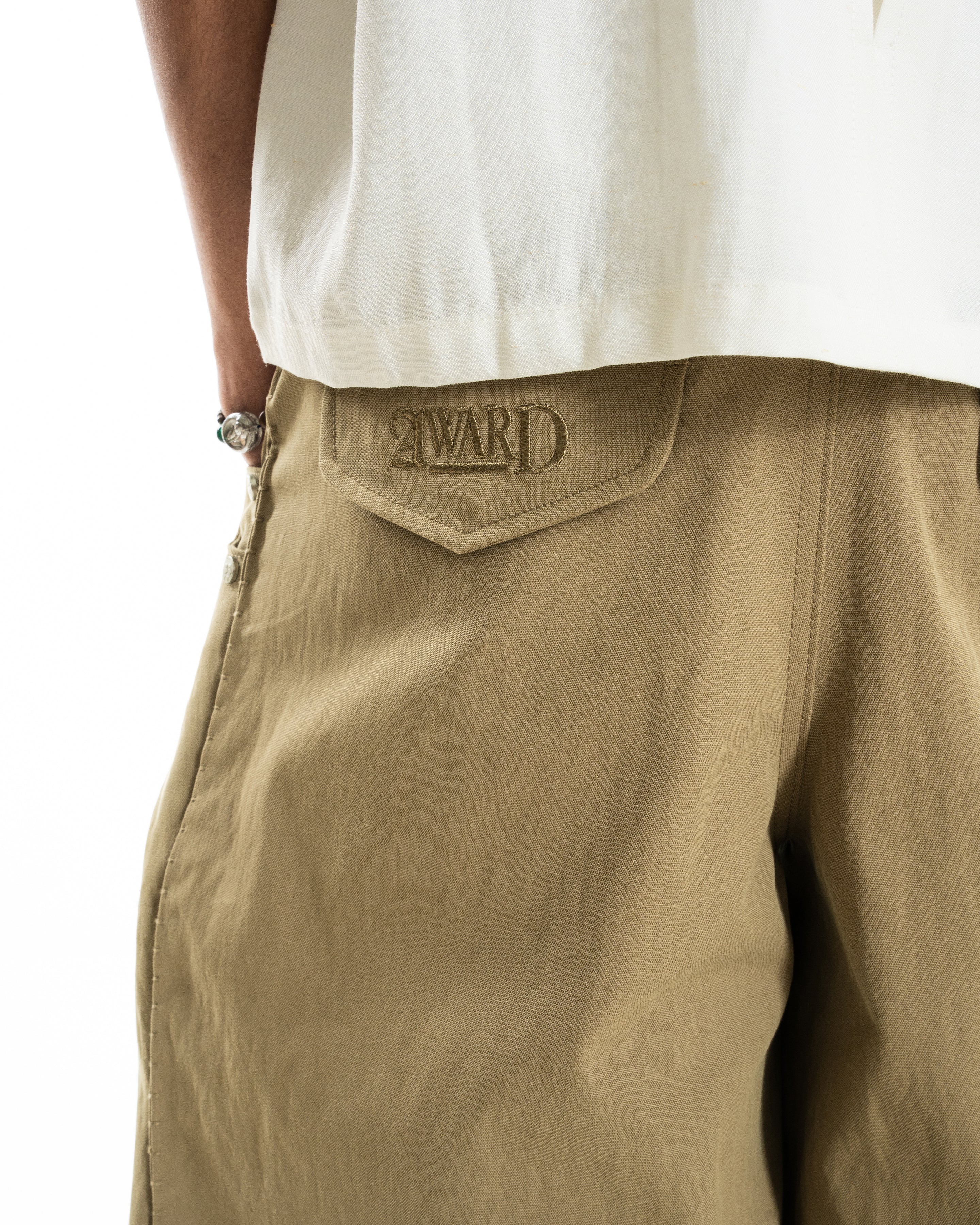 A-WARD PANTS KHAKI