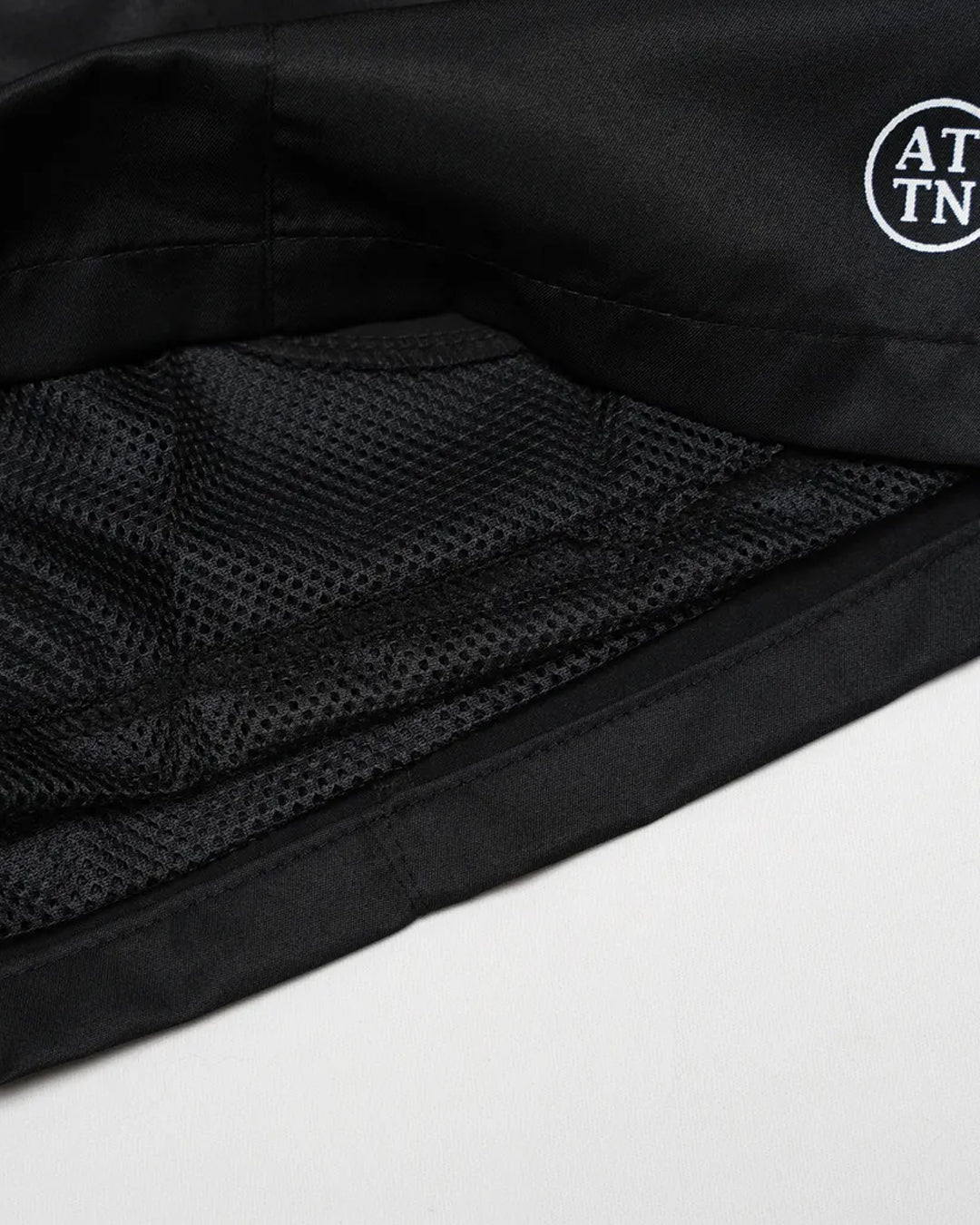 PANELLED TRACK SHORTS BLACK