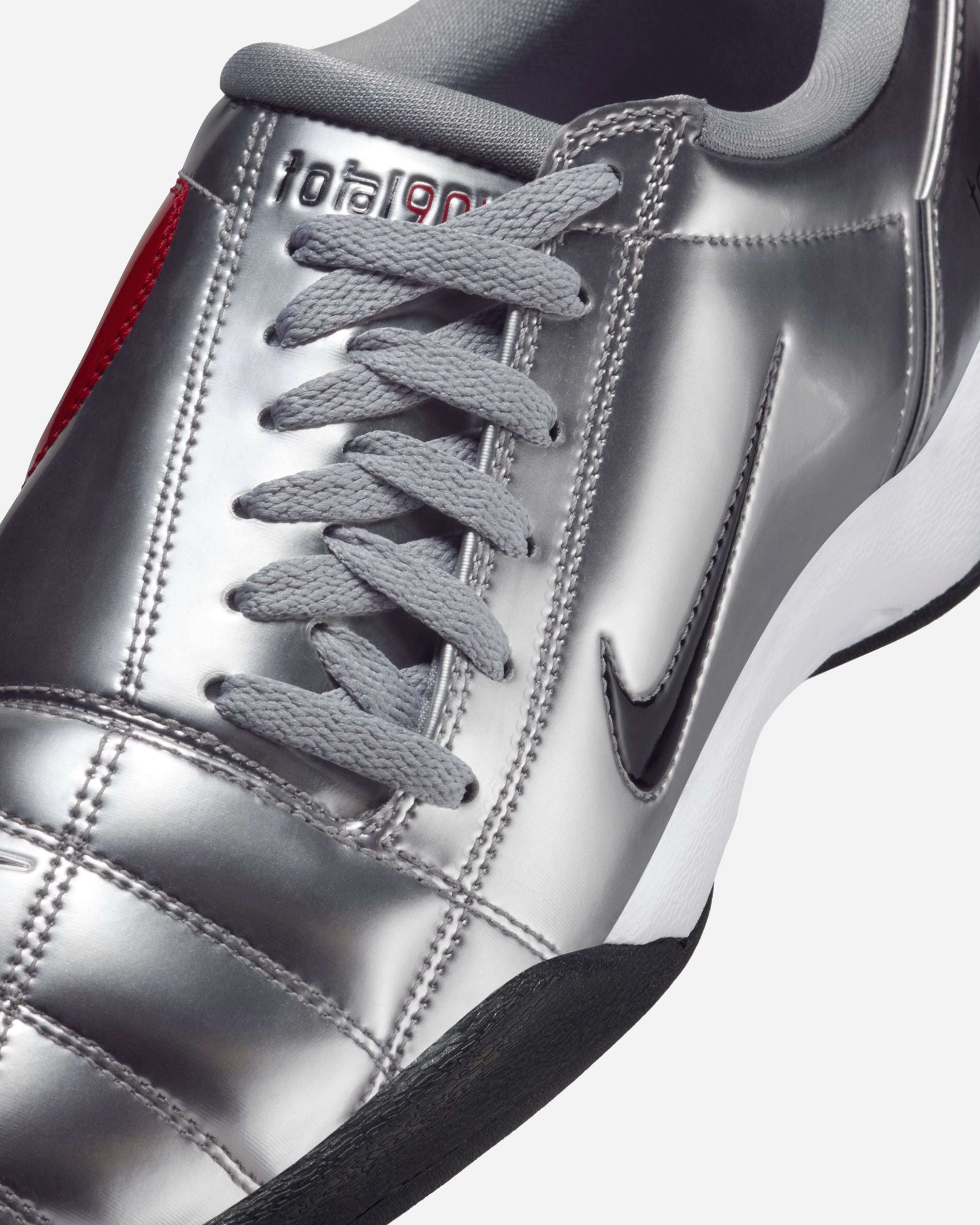 TOTAL 90 'METALLIC SILVER & BLACK'