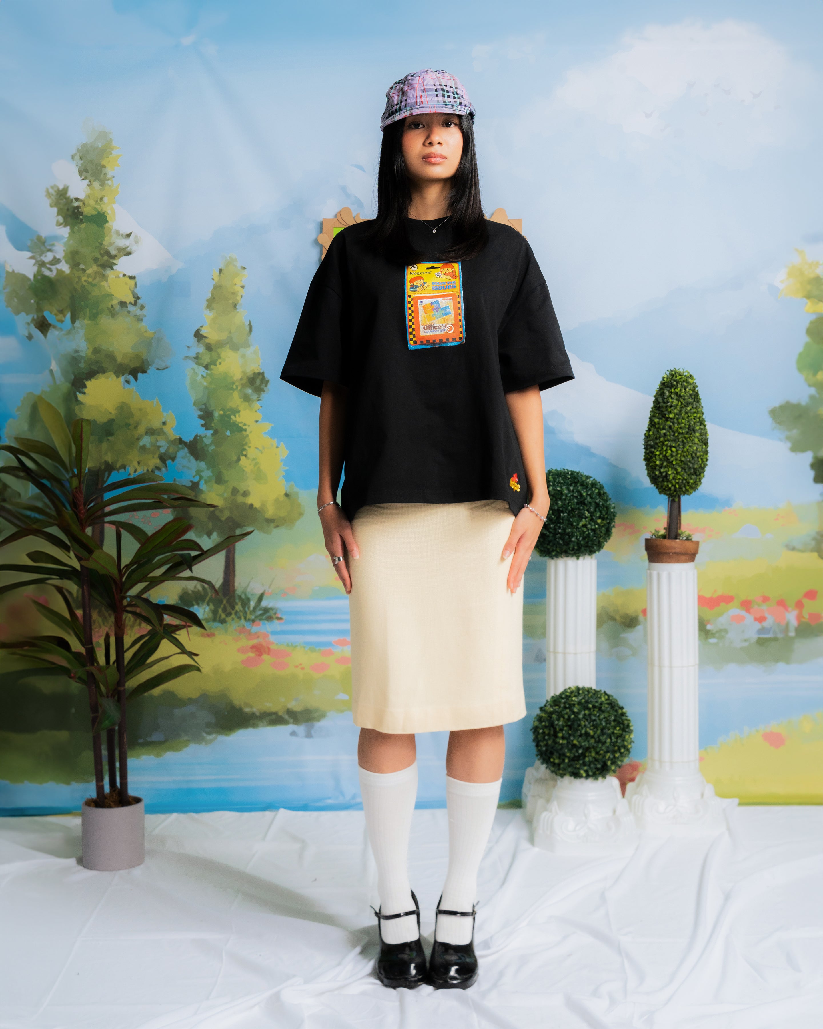 ISSUE TEE BLACK