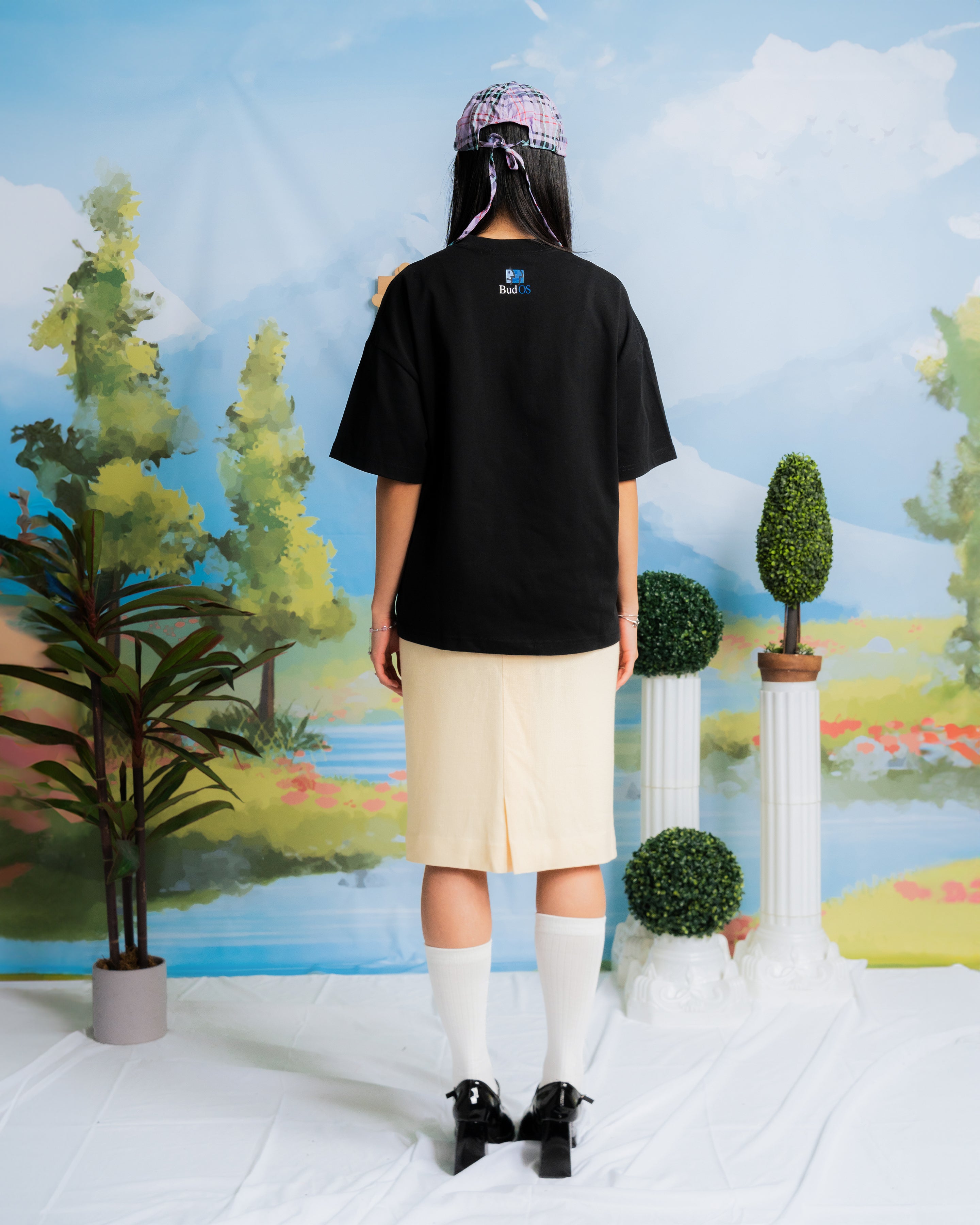 ISSUE TEE BLACK