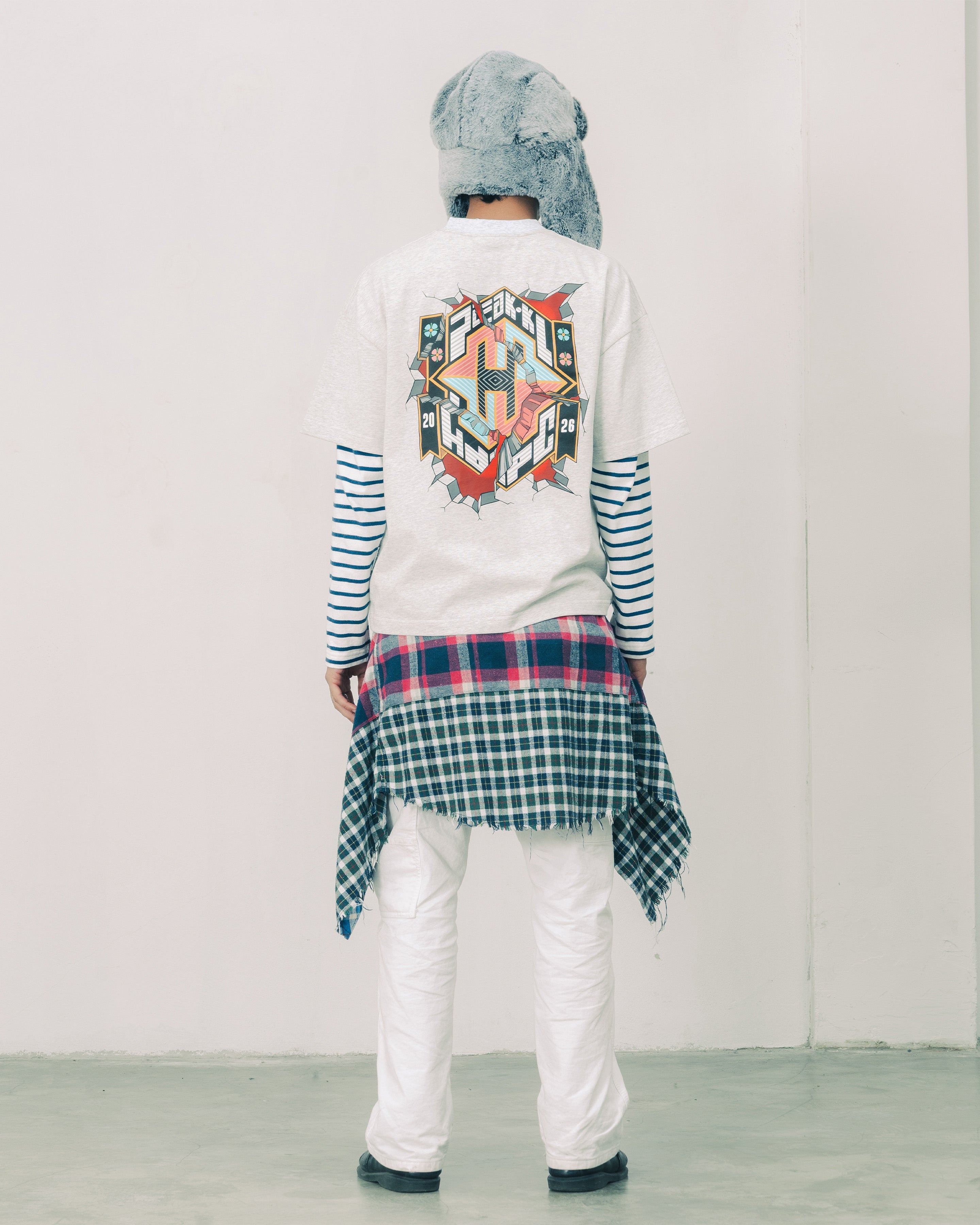 CRACKED TEE HEATHER GREY