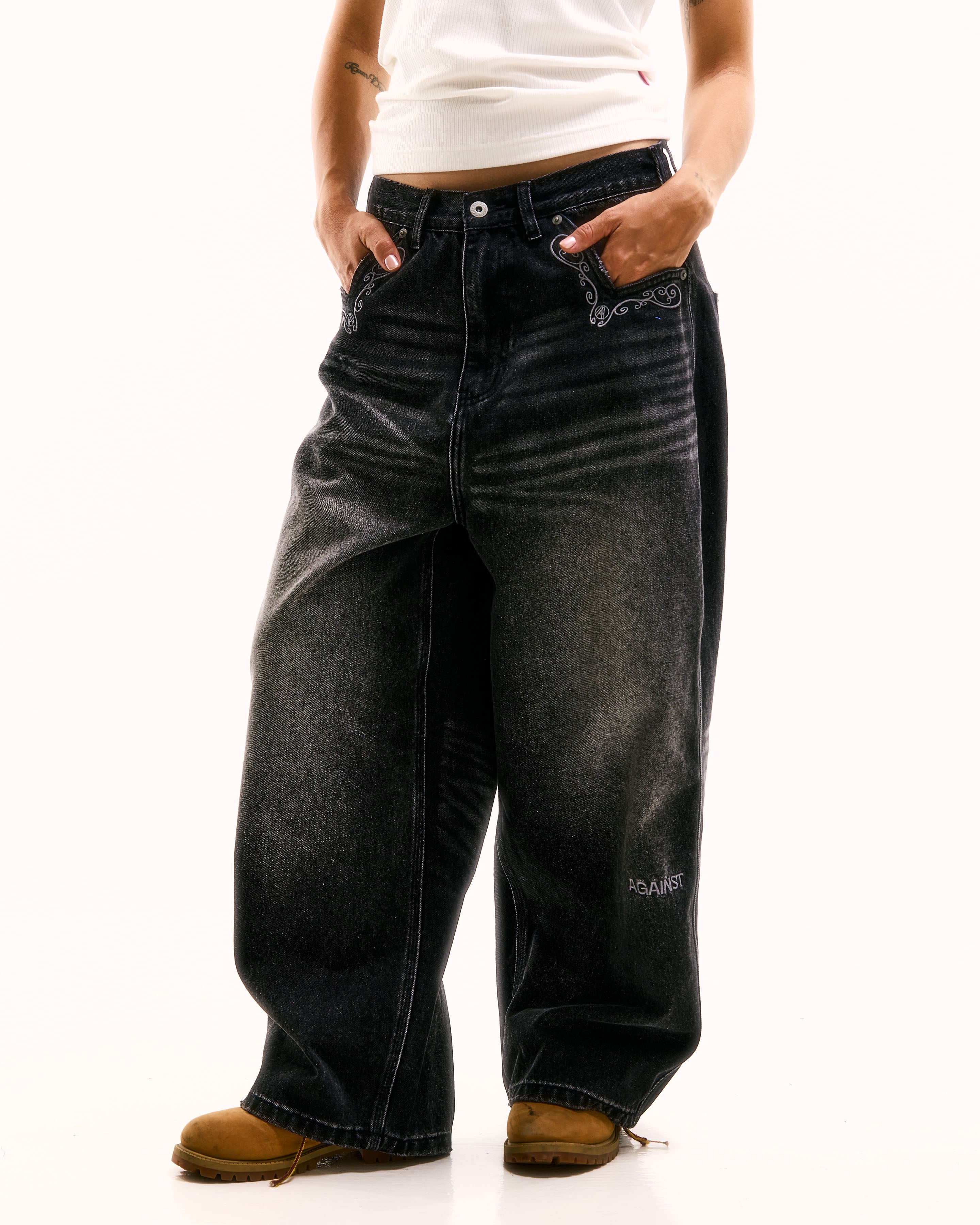 COWBOY WASHED PERFECT JEANS BLACK