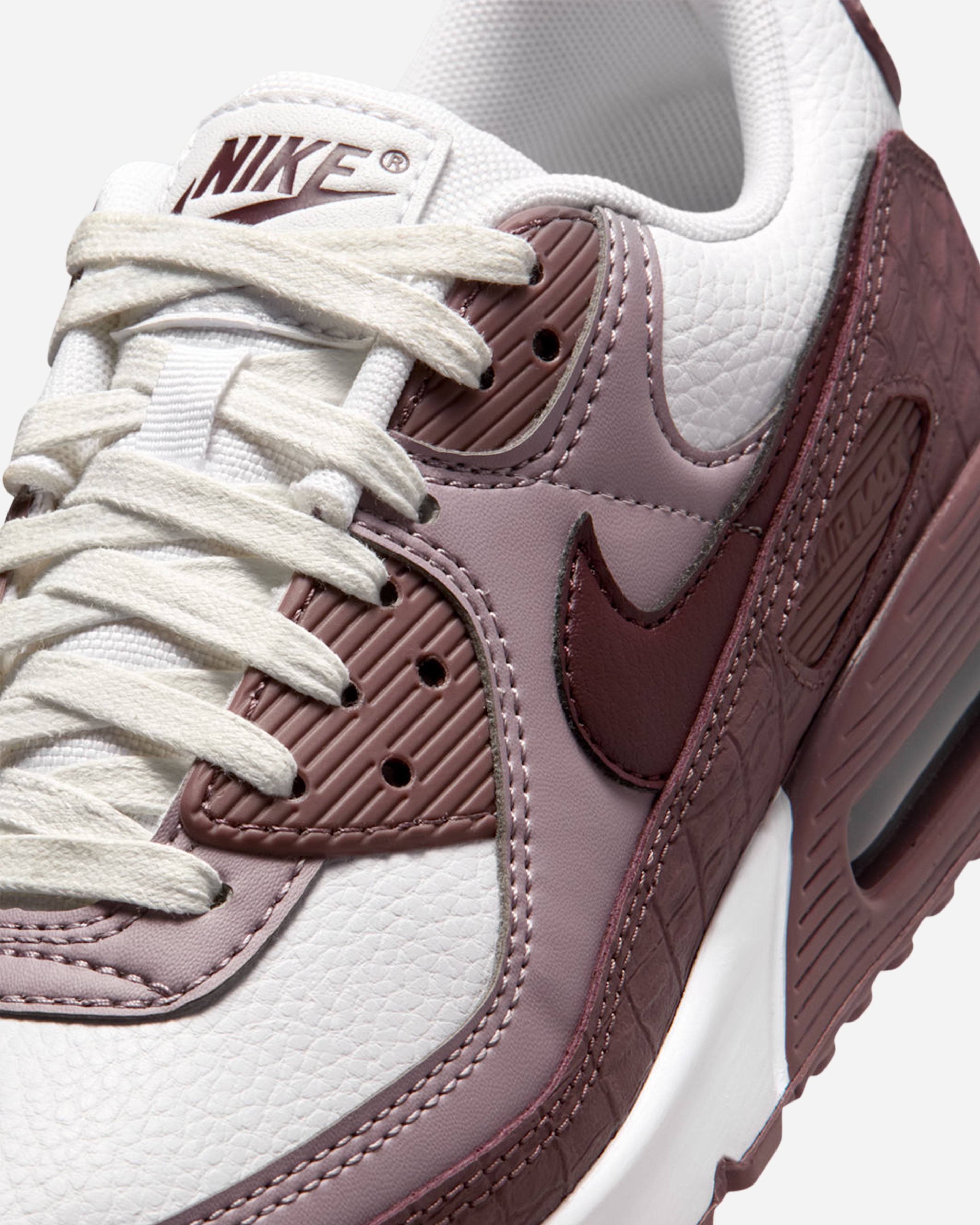 AIR MAX 90 (WOMENS)