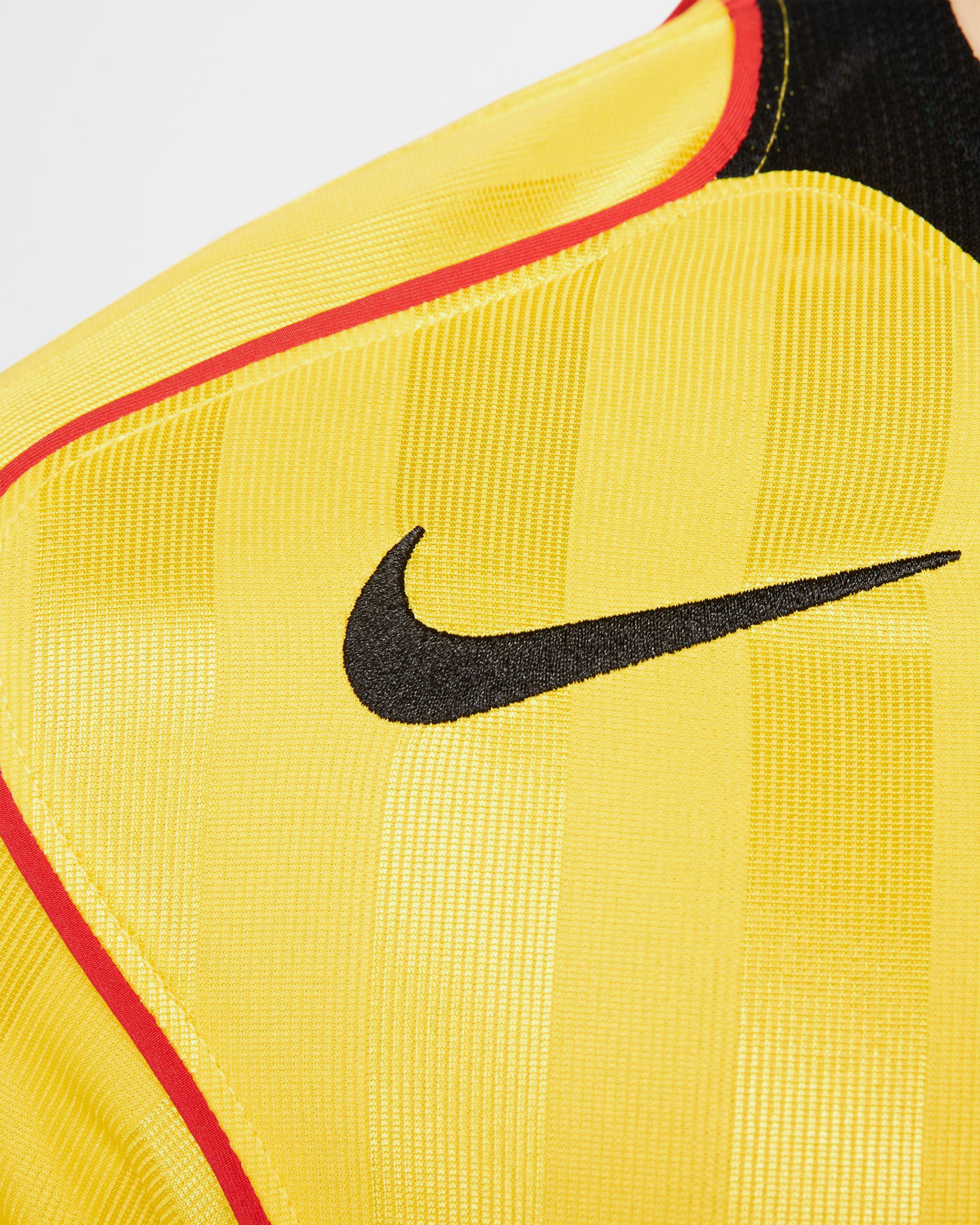 NIKE Dri-FIT TOTAL 90 ENERGY JERSEY YELLOW