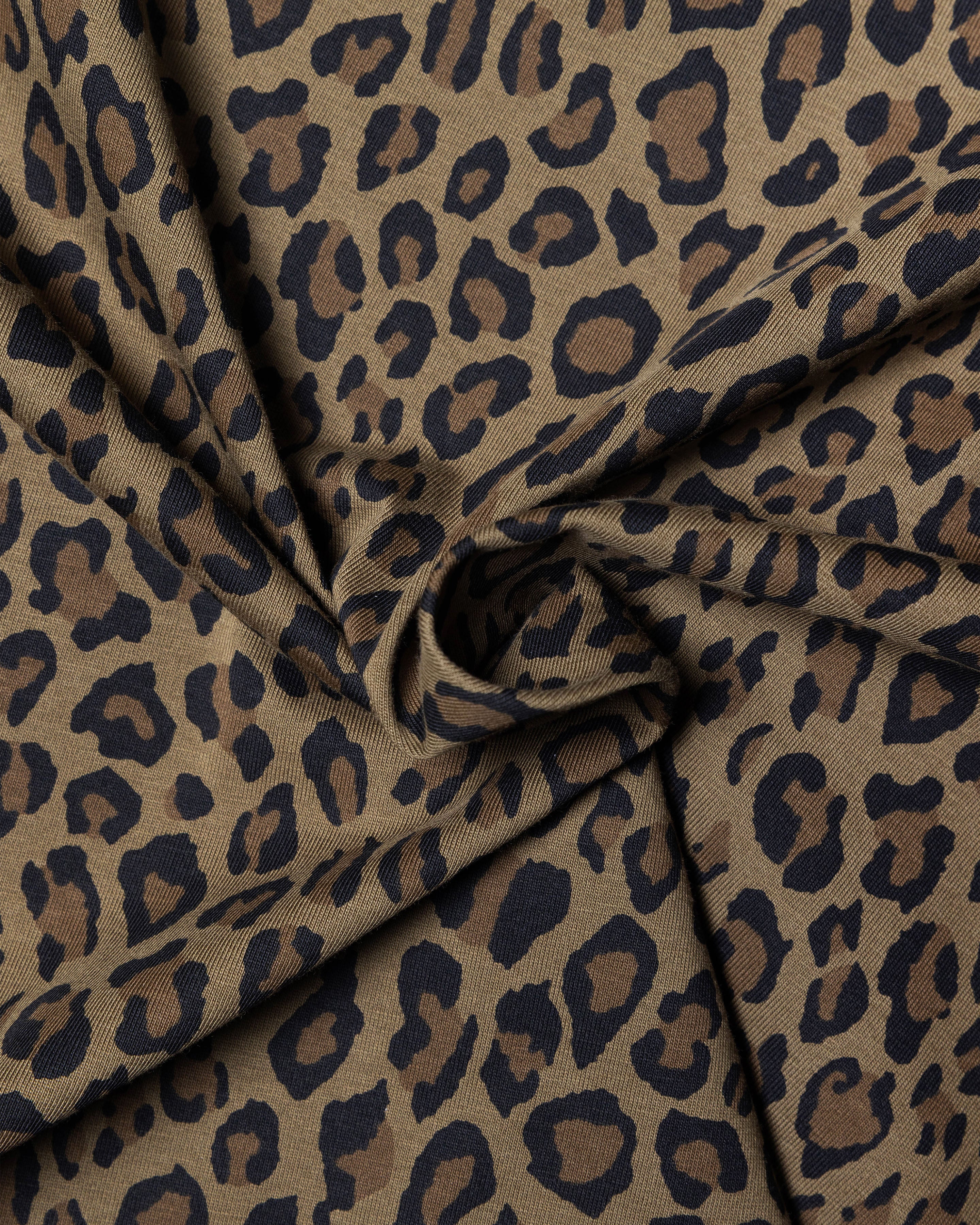 LEOPARD LOUNGE L/S TEE