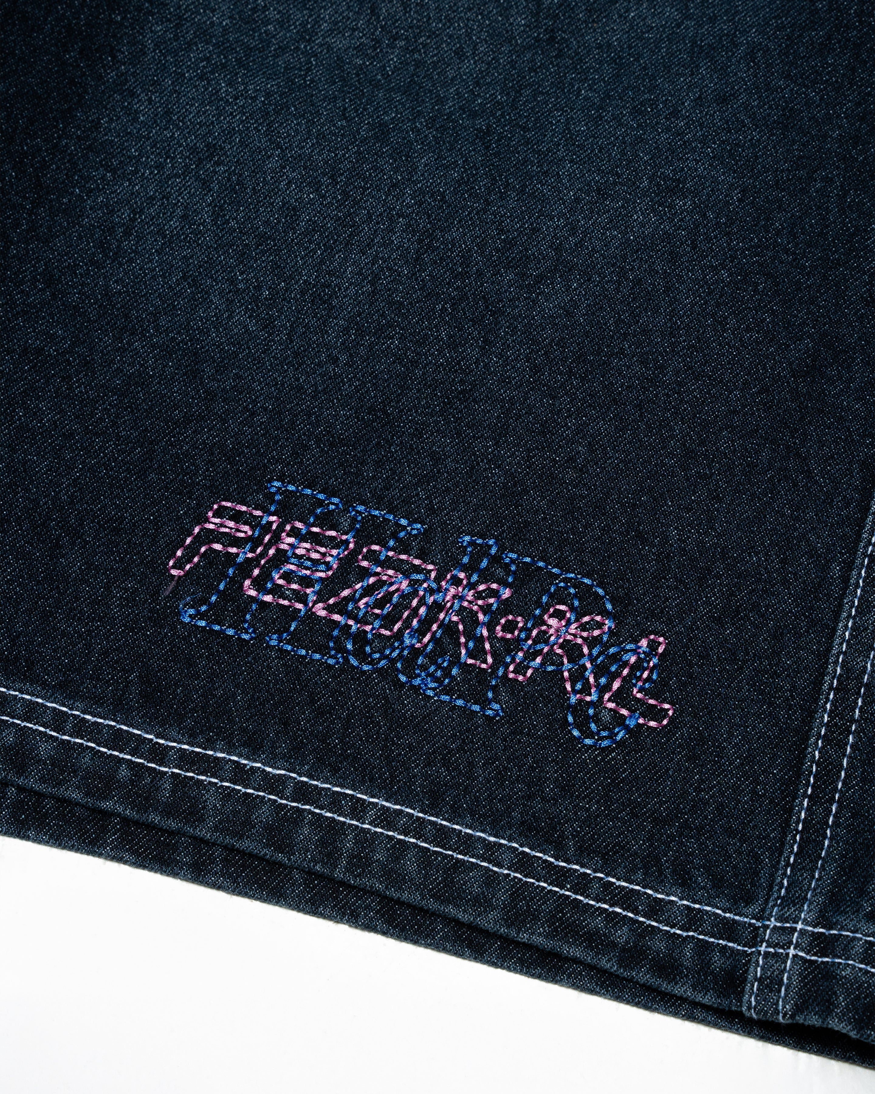 WASHED DENIM JORTS
